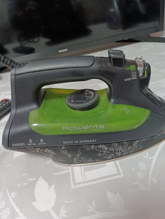 Утюг праска Ровента та інші