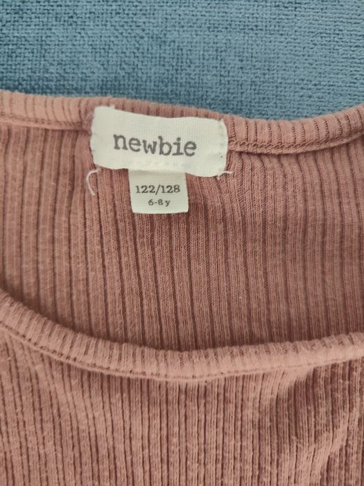 Bluzka newbie 122-128