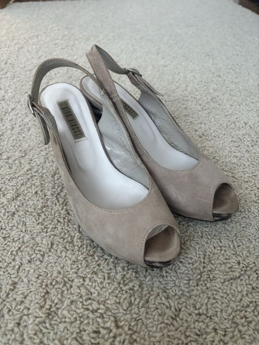 Buty na koturnie 36