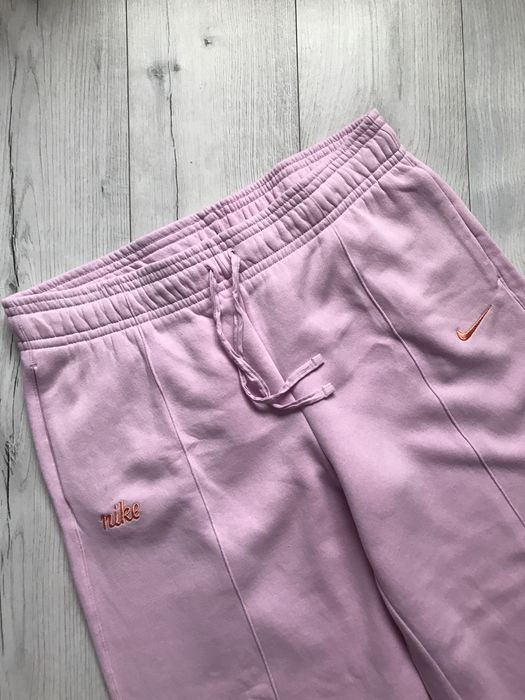 Спортивні штани Nike