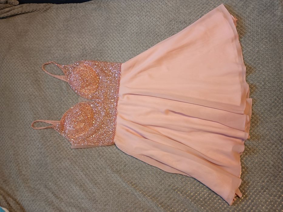 Sukienka wieczorowa SWING