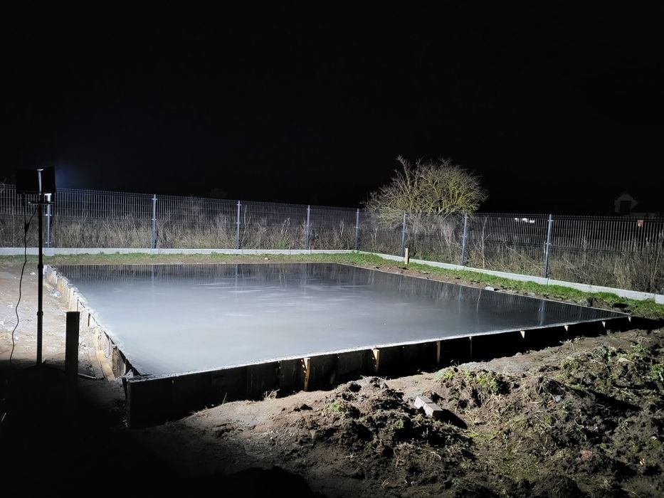 Posadzki przemysłowe na gładko 513 369 466