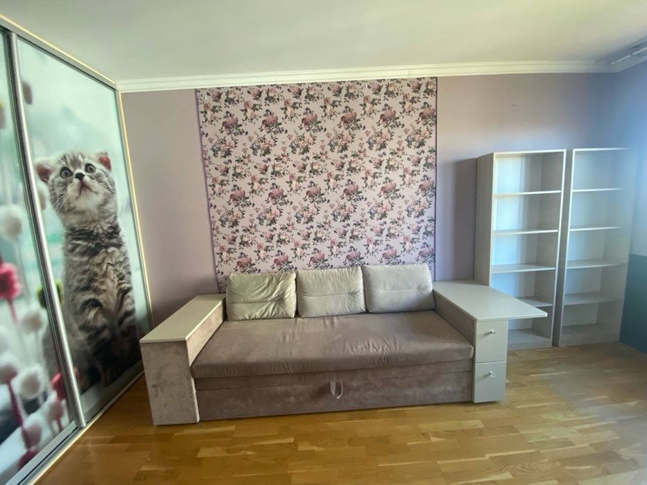 Оренда чудовоі  3к  квартири по вул Хорольська, 1А.