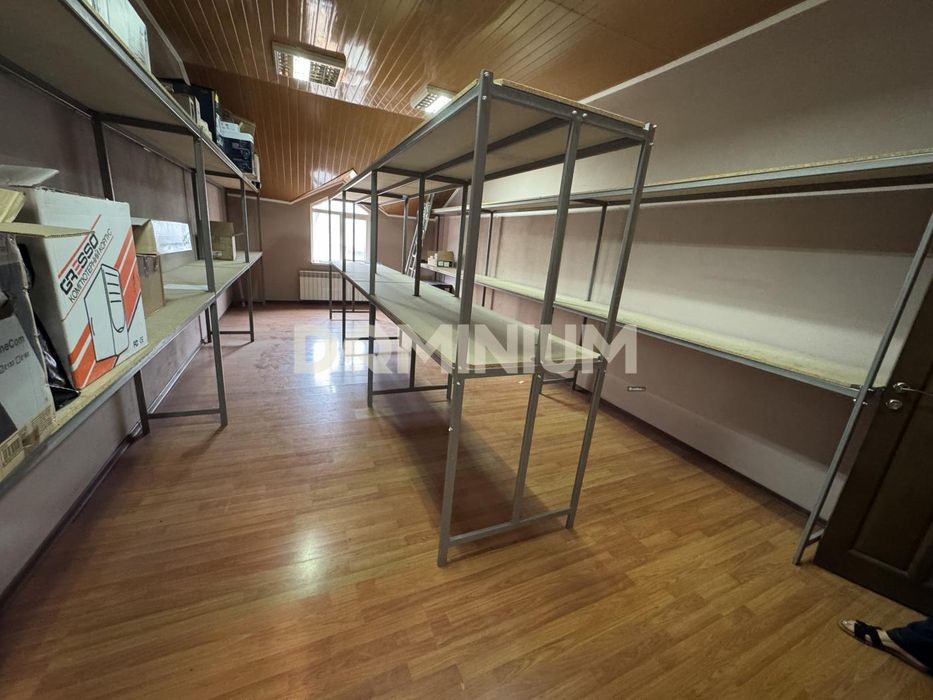 Подається комеційне приміщення в м.Хуст