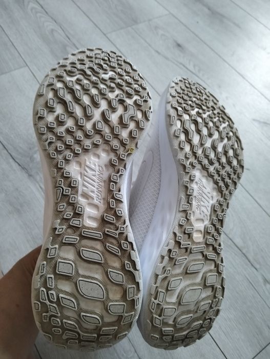 Жіночі красовки Nike 40р.25см