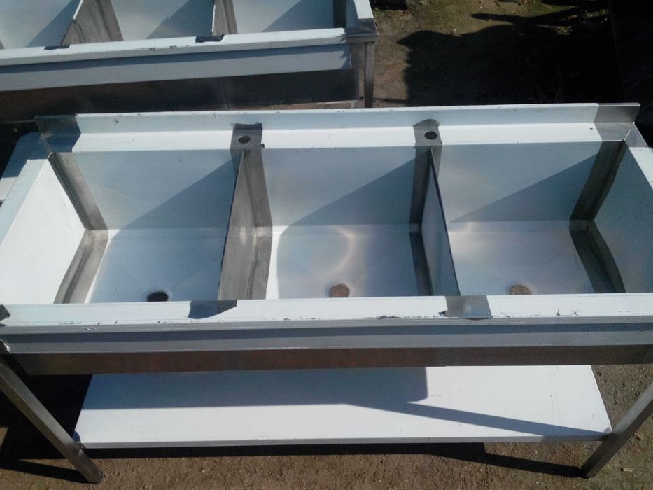 Мойка двухсекционная из нержавеющей стали