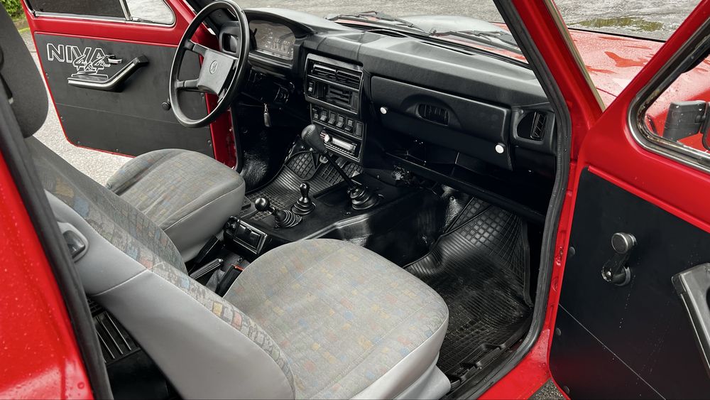 ВАЗ 2121 Нива 1.7 Газ 4x4 поварена , пофарбована