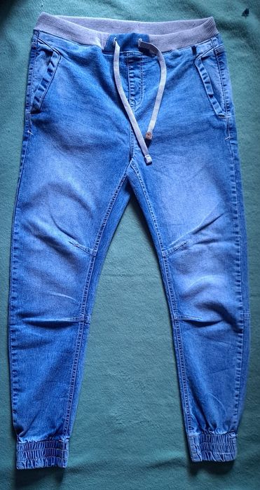 Spodnie jeansowe joggery niebieskie nowe rozmiar 34/32