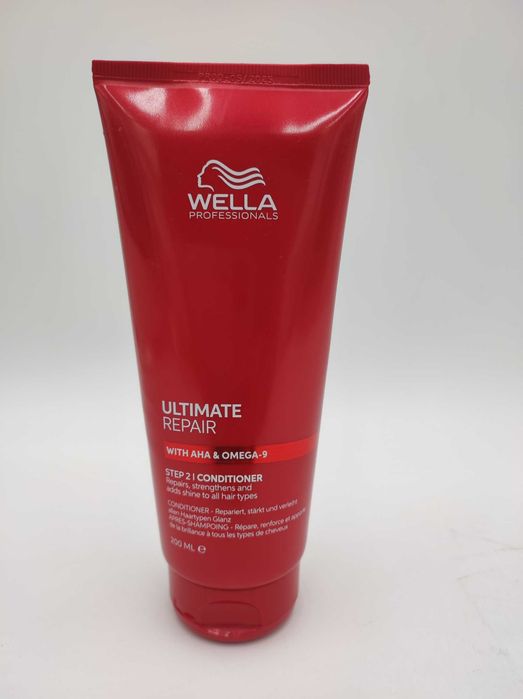 Odżywka Regenerująca WELLA Professionals Ultimate Repair Step 2 (200 ml)