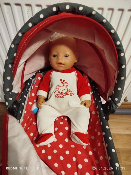 Wózek dla lalek z Baby Born.