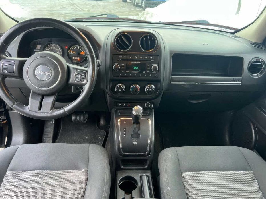 Jeep Patriot Latitude      2014