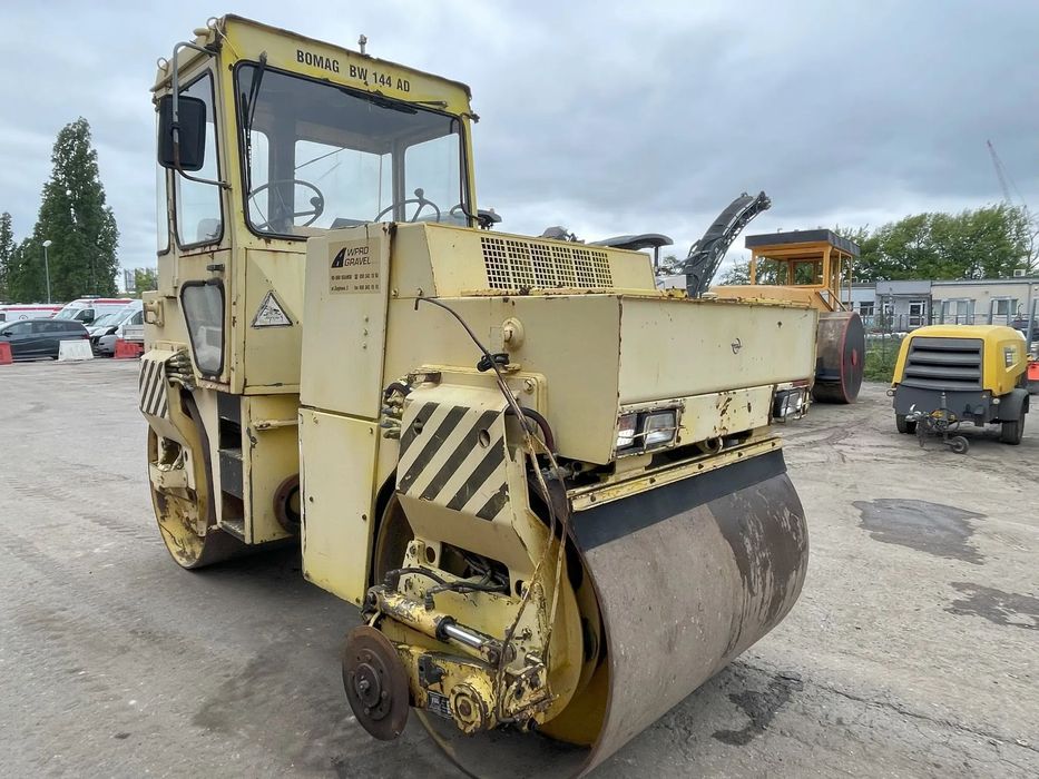 Bomag BW 144AD  Walec drogowy BOMAG BW 144 AD