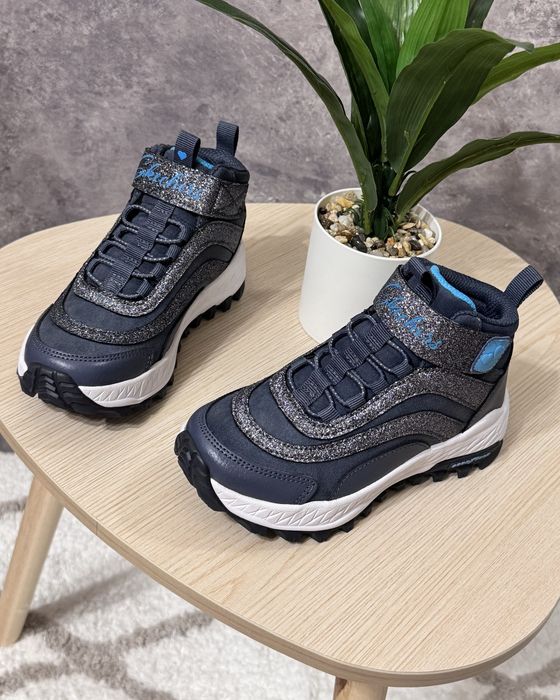 27 р Дитячі черевики Skechers Fuse Tread