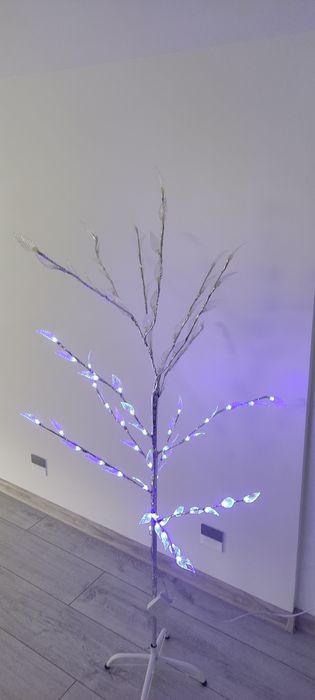 Drzewko, lampka, ozdoba