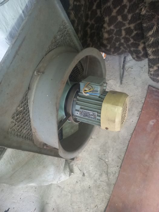 Вентилятор в зборі 250ват×1500 обр