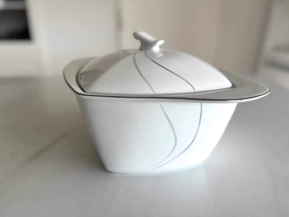 NOWY komplet serwis obiadowy Celebration porcelana Fyrklovern