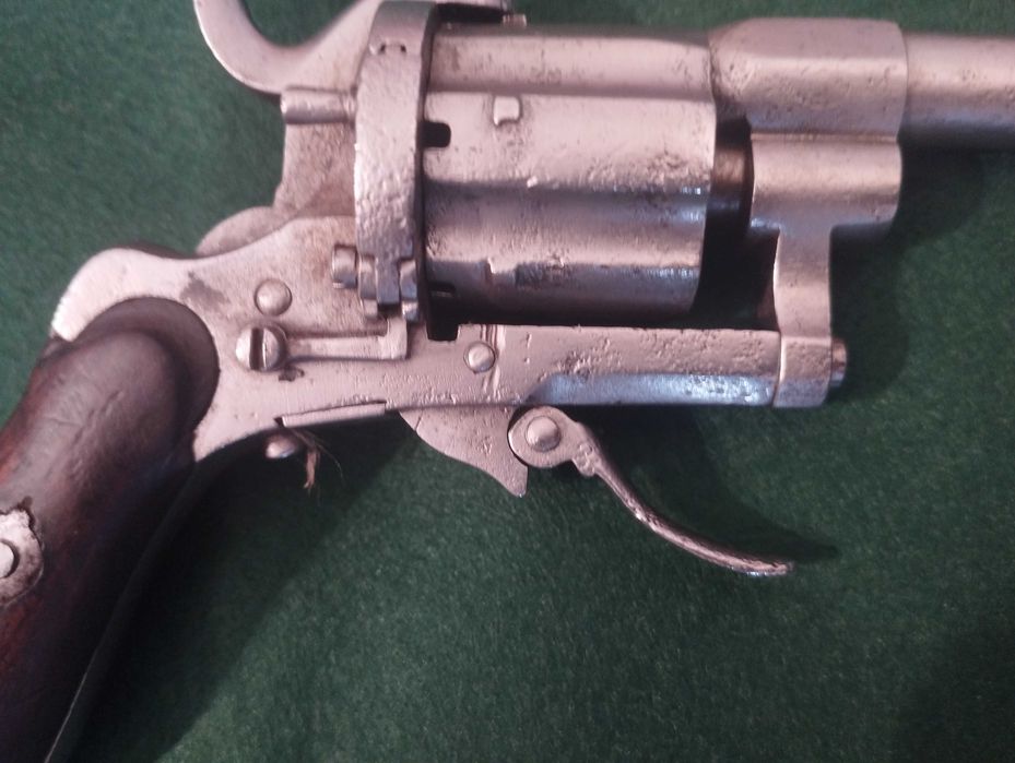 Revólver Pinfire Tipo Lefauchaux 1850/1860.