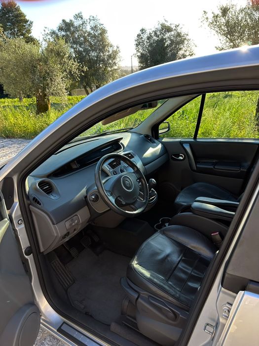 Renault scenic 1.5 dci privilege