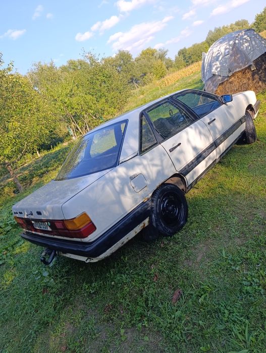 Продам Ауді 100 с3 сігара