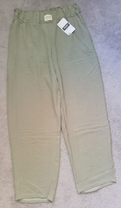 Spodnie na lato 40-42