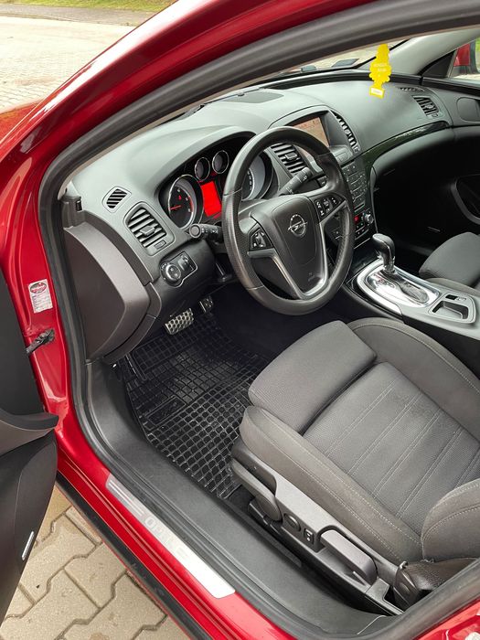 Opel Isignia w stanie bardzo dobrym