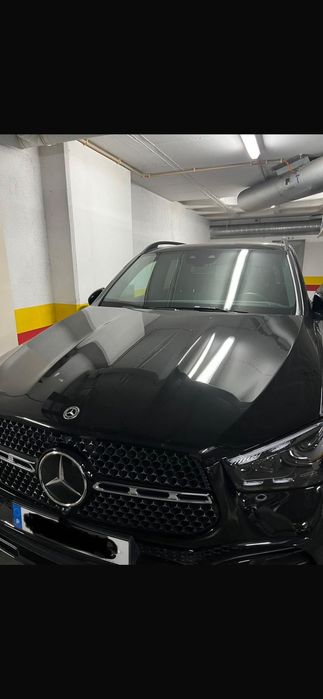 Viatura Mercedes - bens