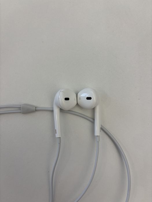 Apple EarPods mini jack