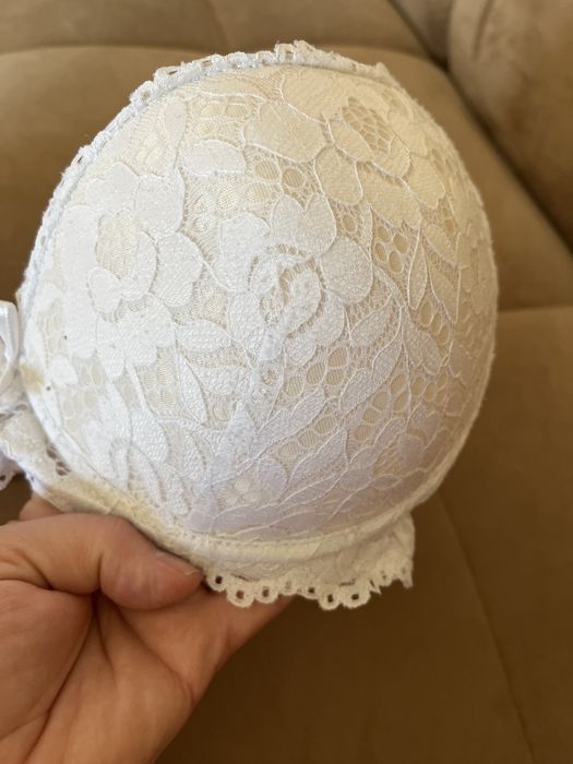 Biustonosz damski 85C