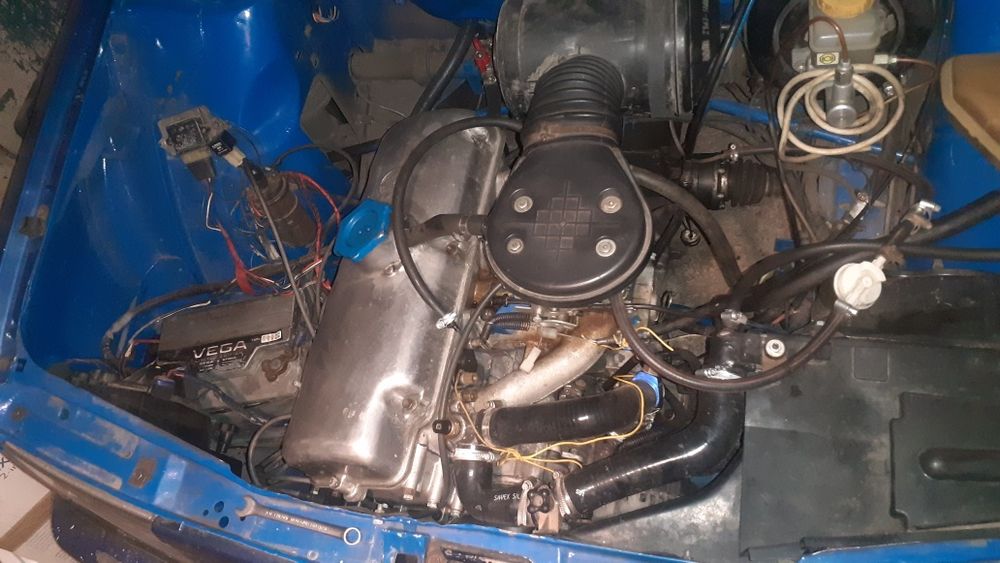 Москвич 2141. АЗЛК 2141; новая поршневая 1,8л