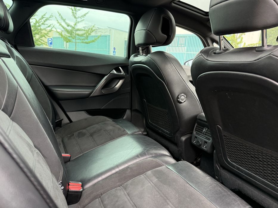 CITROËN DS5 1.6 e-HDi 115 EGS6 SoChic