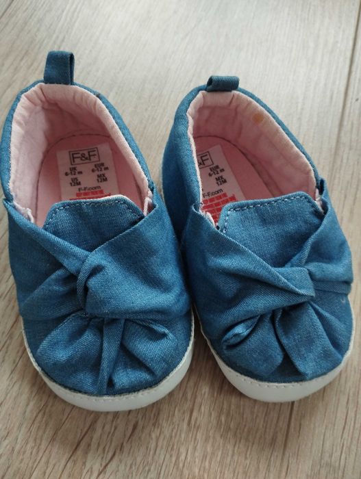 Buciki balerinki r 19/20 9/12 mcy  jeans lakierki czarne