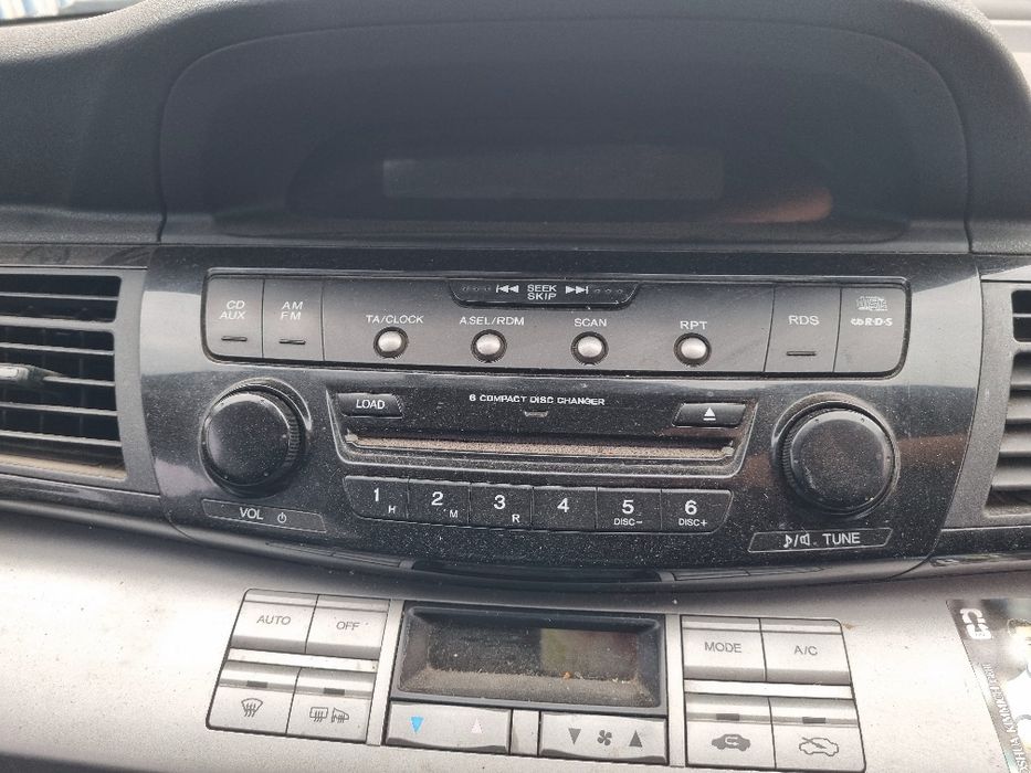 Radio fabryczne Honda FR-V