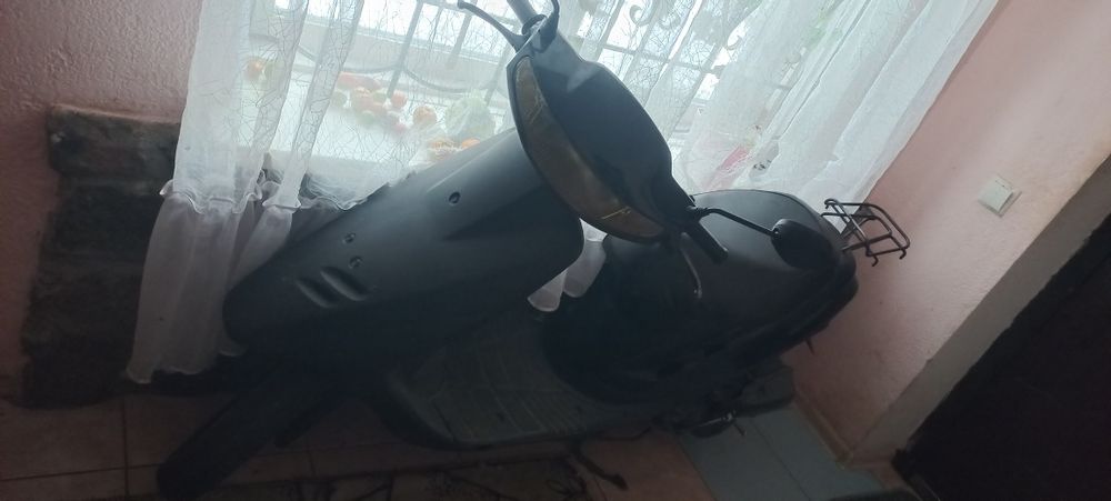 Скутер Хонда діо 27