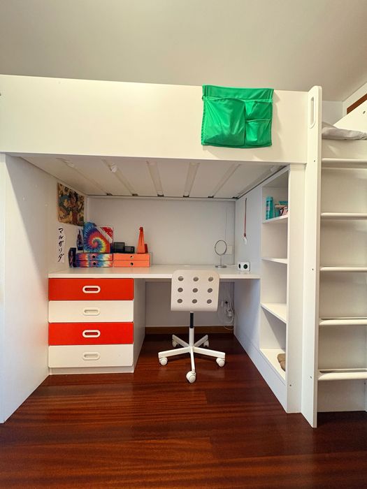 Mobília Ikea Smastad