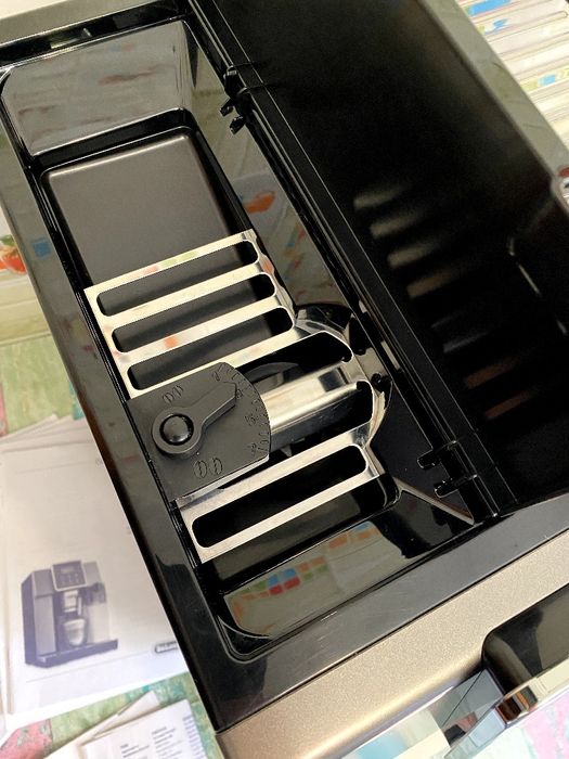 Кофемашина Delonghi ESAM 420.80 TB Perfecta Evo Кавомашина