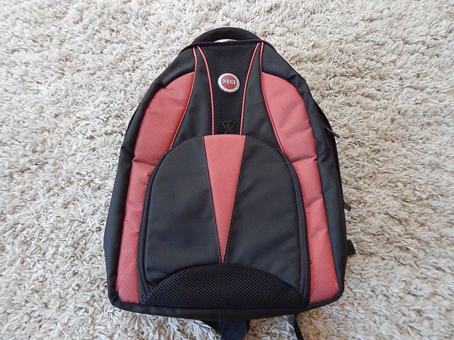 Городской компьютерный рюкзак MSI