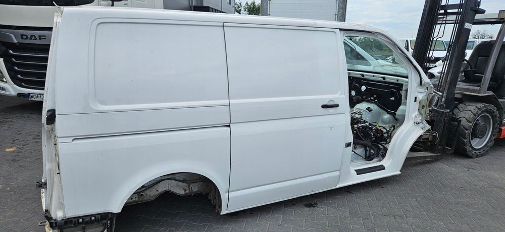 ćwiartka prawa tył tylna bok błotnik vw transporter t5 t6 blaszak lb9a