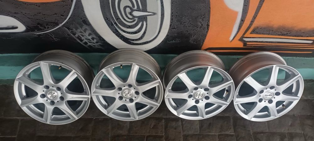 Диски титанові НОВІ НОВІ r-16/5*114.3 ET-40