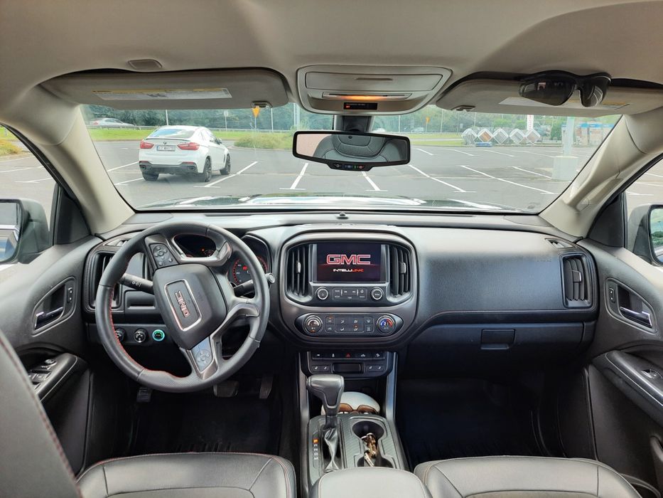 GMC Canyon  rok 2015 - Pick-up ,4x4