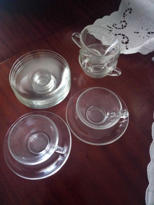 Serviço de chá transparente