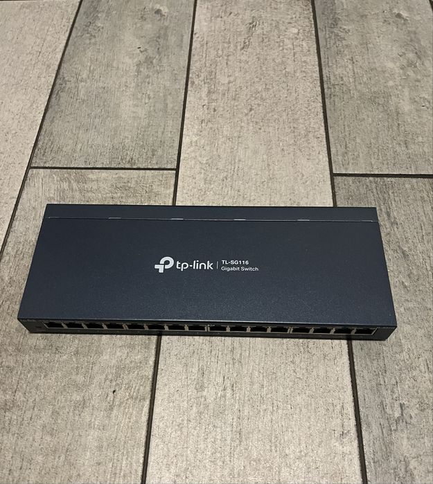 Комутатор Switch TP-Link TL-SG116