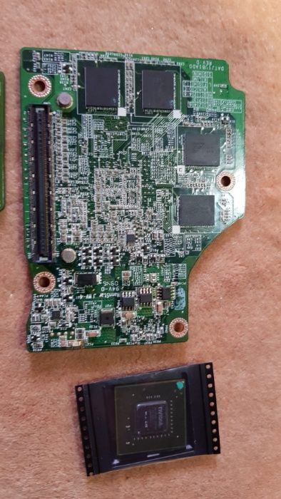 Qosmio X500 X505D GeForce GTS250M - 2 x 34TZ1VB00E0 - Damaged?64409204340993122