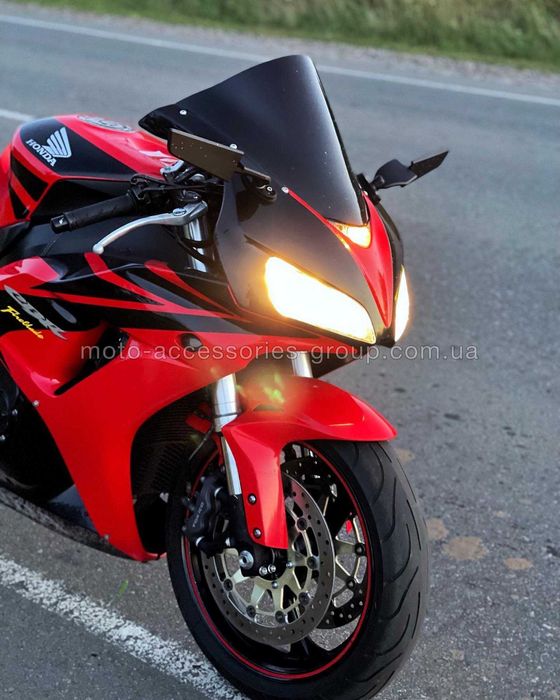 Поворотні мото зеркала заднього виду на мотоцикл універсальні