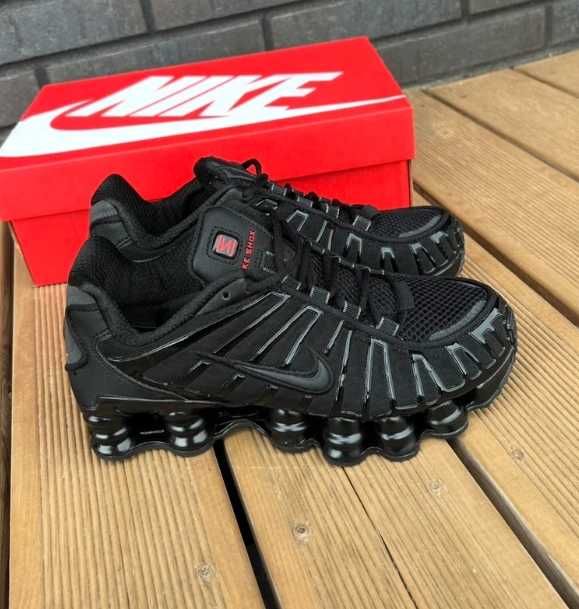 Czarne buty sportowe damskie i męskie, komfortowa amortyzacja R.42