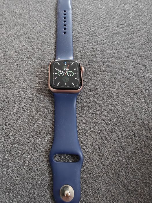 Apple Watch SE1  A2355 40mm LTE