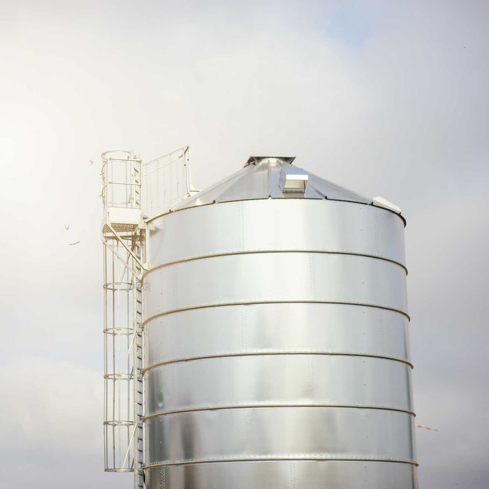 Silosy zbożowe Silosy płaskodenne z blachy ocynkowanej 10t 100t 2000t