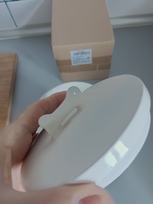 Ceramiczny pojemnik na karmę dla zwierzaka