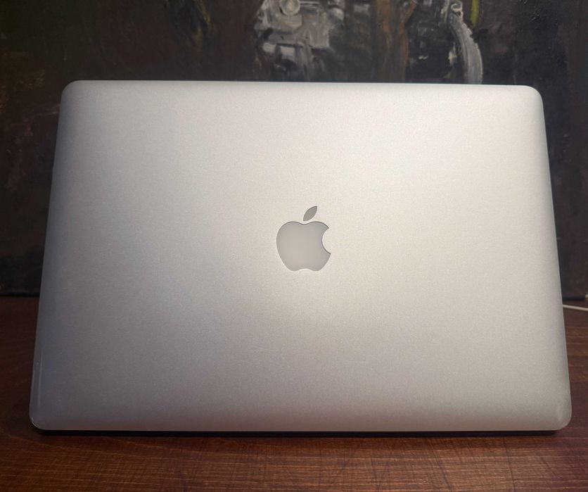 Macbook Pro Mid 2014, 15", SSD 500 GB, RAM 16 GB, i7 2,5 GHz