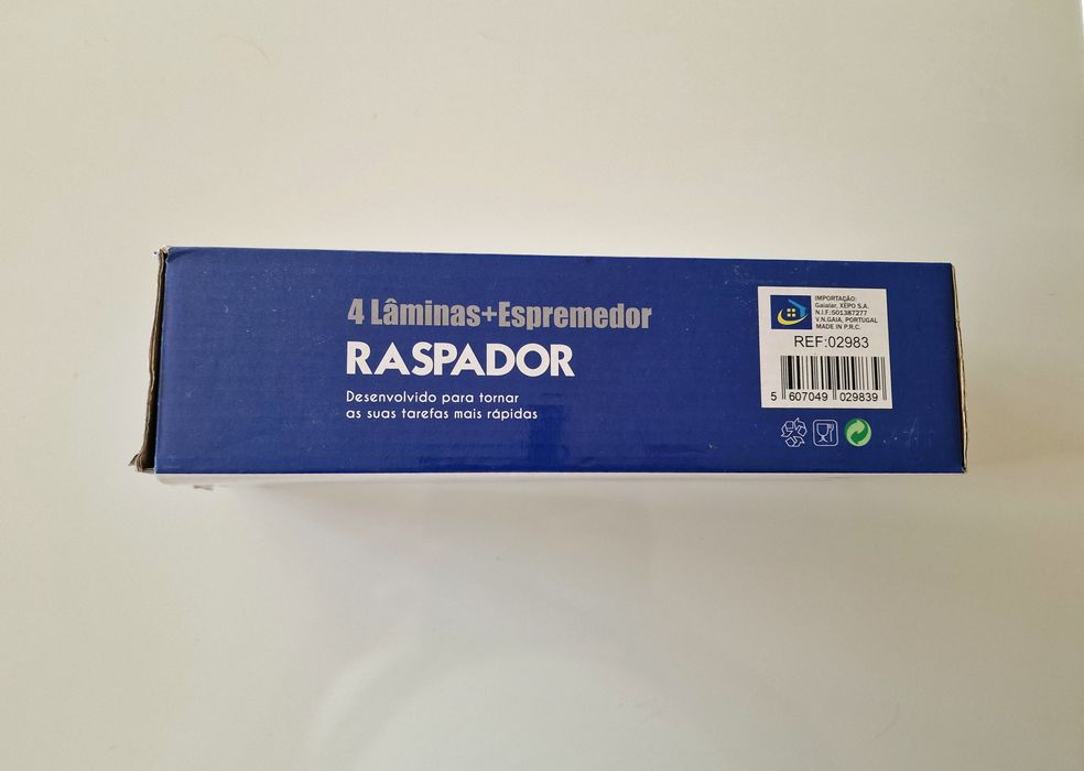 Raspador de vegetais. Novo