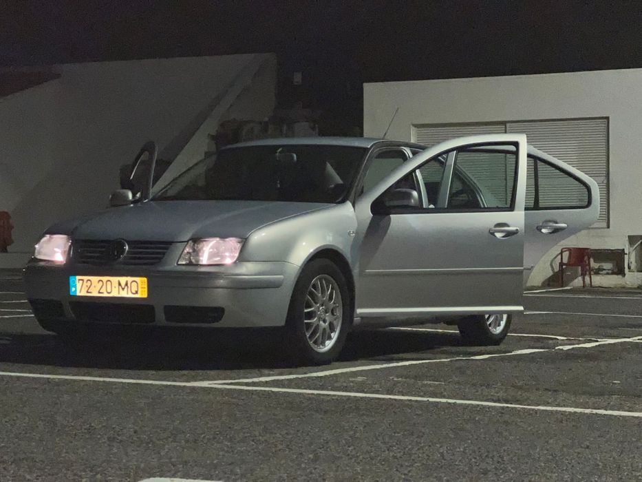VW BORA V5 2.3cc